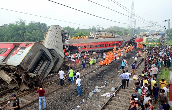 Balasore: Rescue operation underway at the site where Coromandel Express, Bengaluru-Howrah Express and a goods train met with an accident, in Balasore district, on Saturday, June 03, 2023. At least 260 people were killed and 900 others suffered injuries, according to officials.