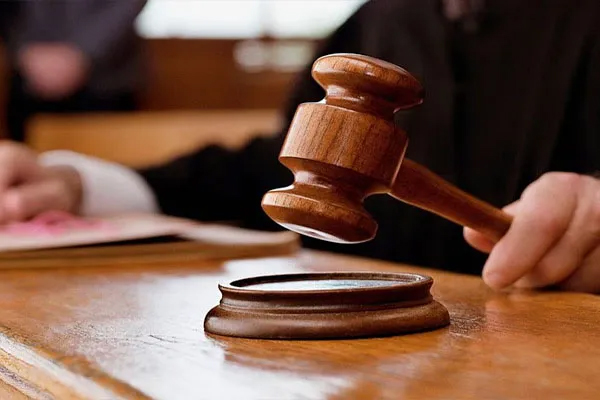 judge